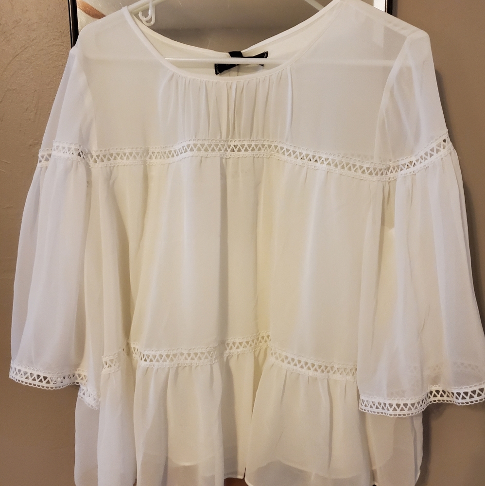 Max Studio White blouse NWT